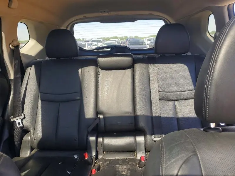 2015 NISSAN ROGUE SL  