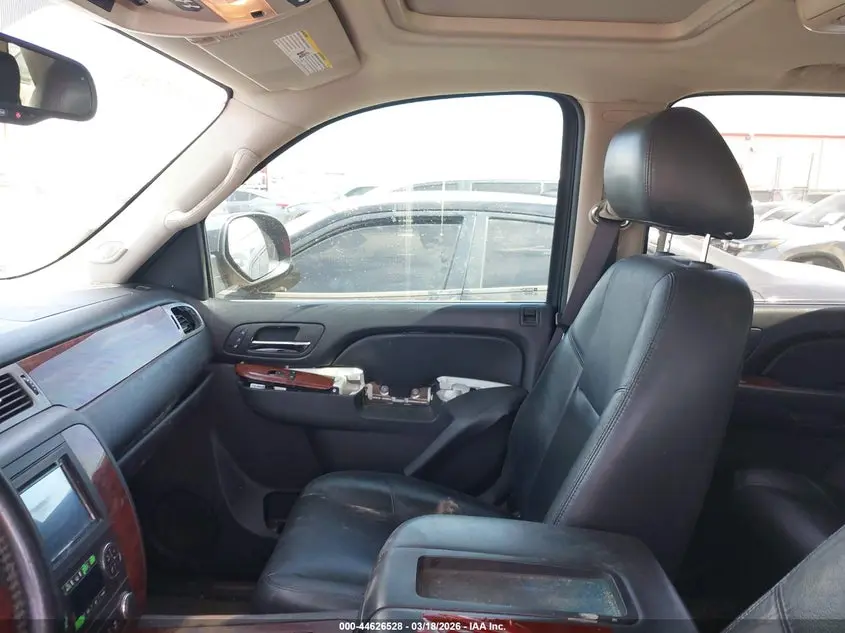 2012 CHEVROLET TAHOE LTZ