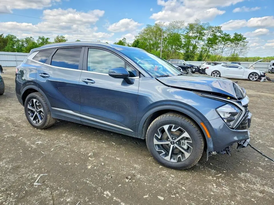 2023 KIA SPORTAGE EX  