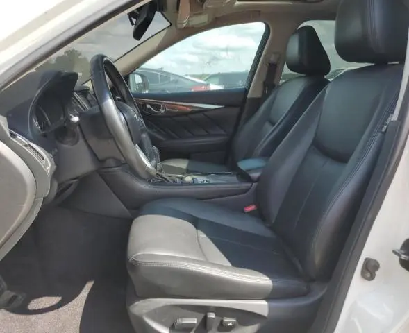 2019 INFINITI Q50 LUXE  