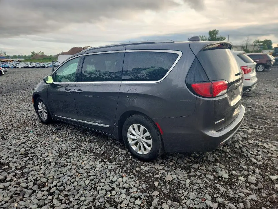 2019 CHRYSLER PACIFICA TOURING L  