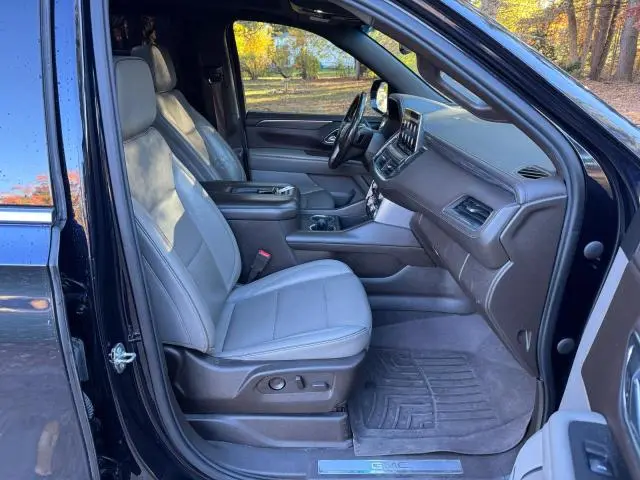 2021 GMC YUKON XL K1500 SLT  