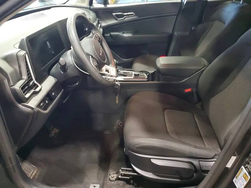 2025 KIA SPORTAGE LX  