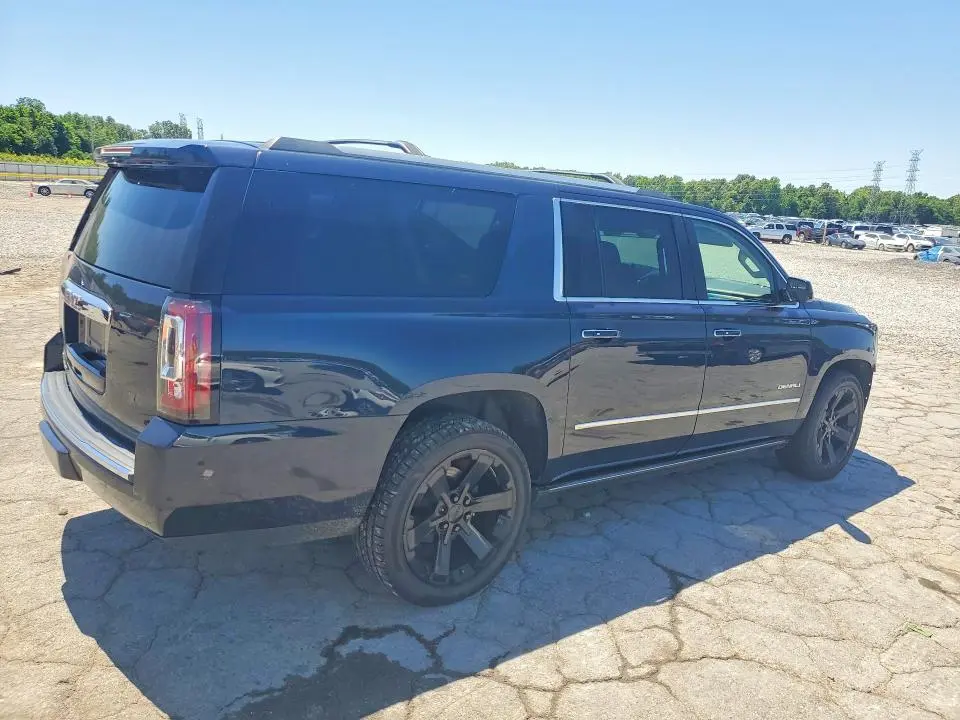 2017 GMC YUKON XL DENALI  