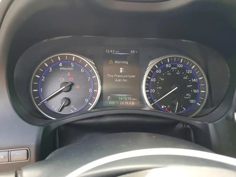 2015 INFINITI Q50 BASE  