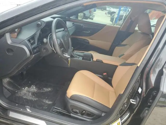 2022 LEXUS ES 300H BASE  