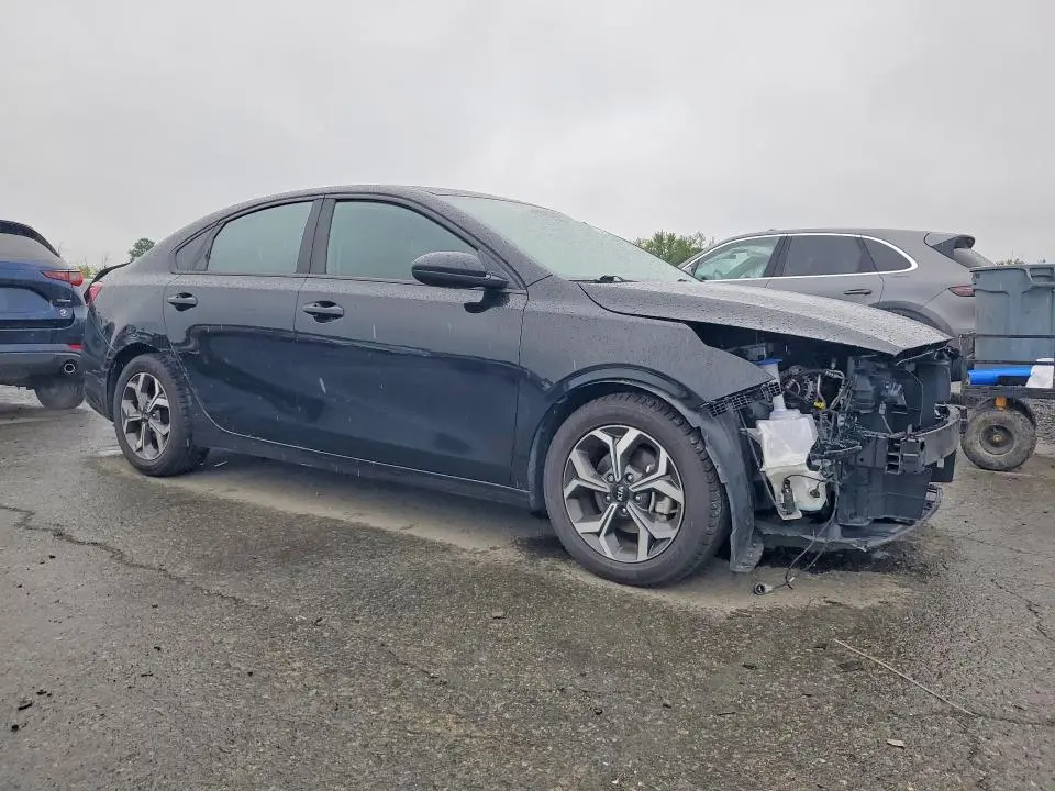 2020 KIA FORTE LXS  