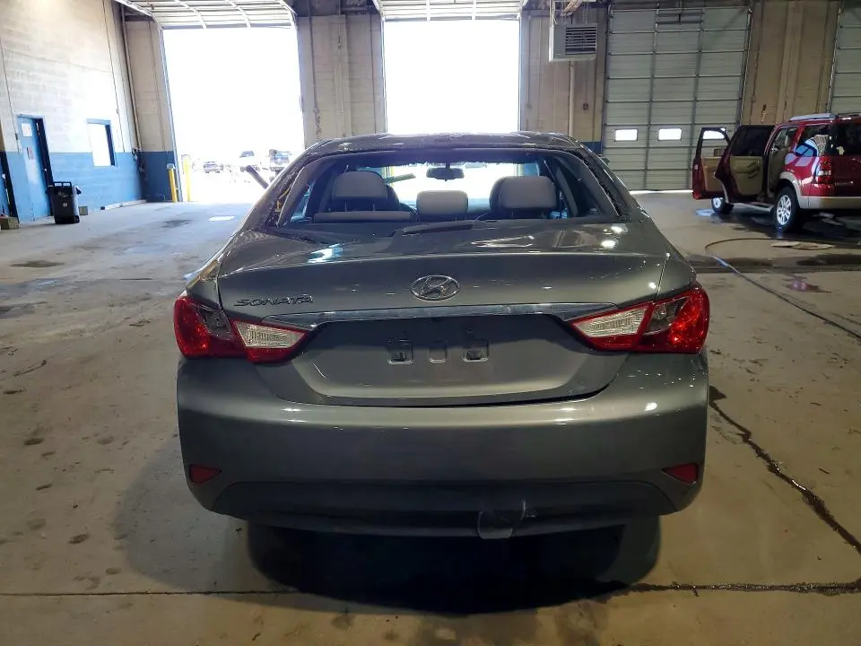2014 HYUNDAI SONATA GLS  