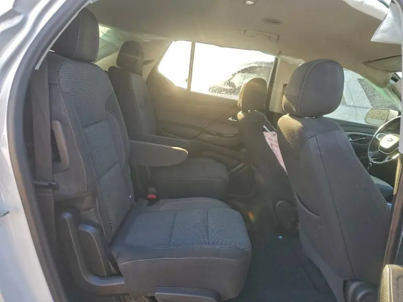 2021 CHEVROLET TRAVERSE LT  