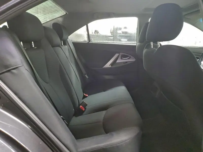 2010 TOYOTA CAMRY BASE  