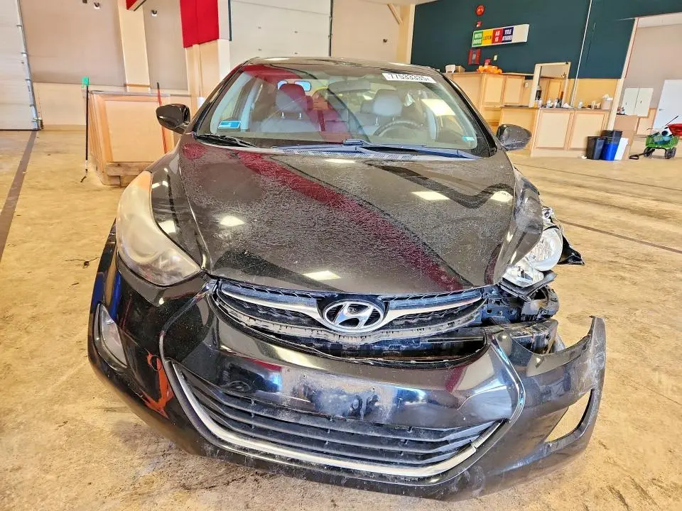2013 HYUNDAI ELANTRA GLS  