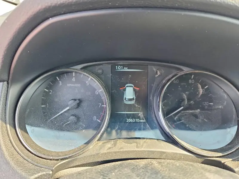2017 NISSAN ROGUE SV  