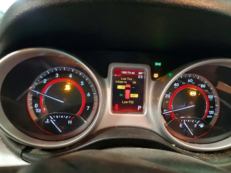 2020 DODGE JOURNEY SE  