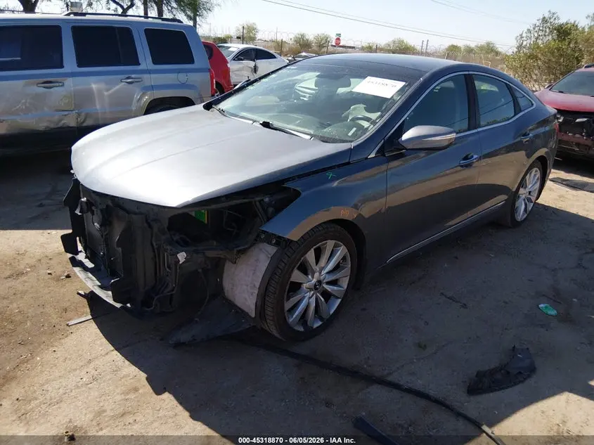 2013 HYUNDAI AZERA  