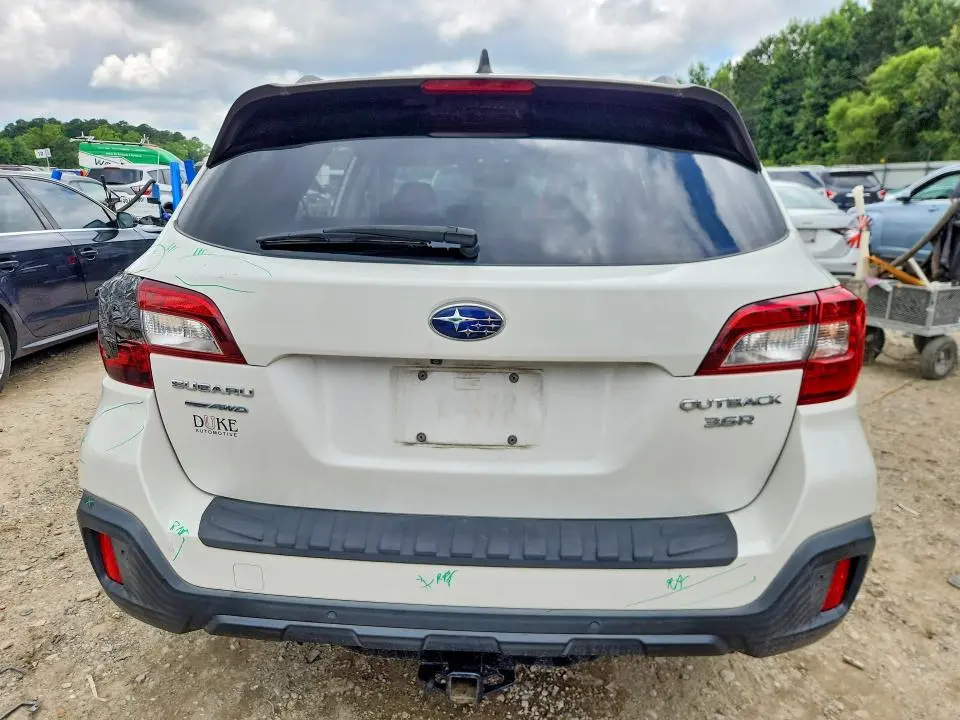 2019 SUBARU OUTBACK TOURING  