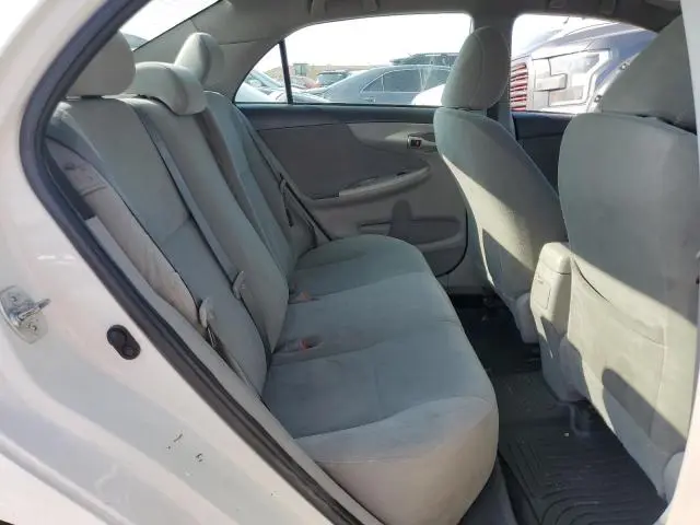 2013 TOYOTA COROLLA BASE  
