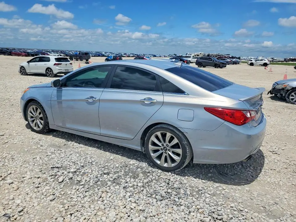2013 HYUNDAI SONATA SE  