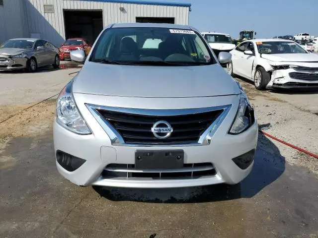 2019 NISSAN VERSA S  