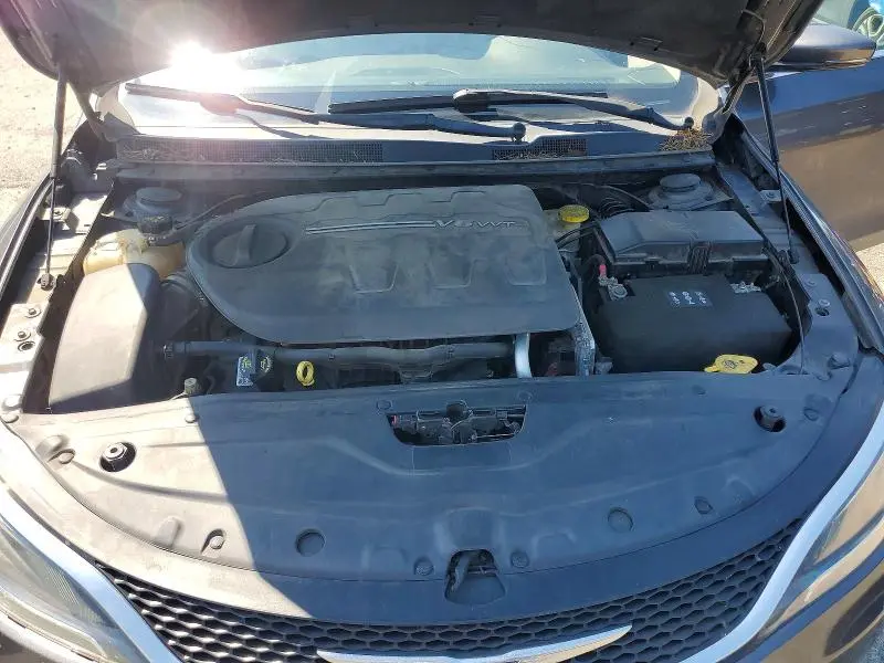 2015 CHRYSLER 200 C  