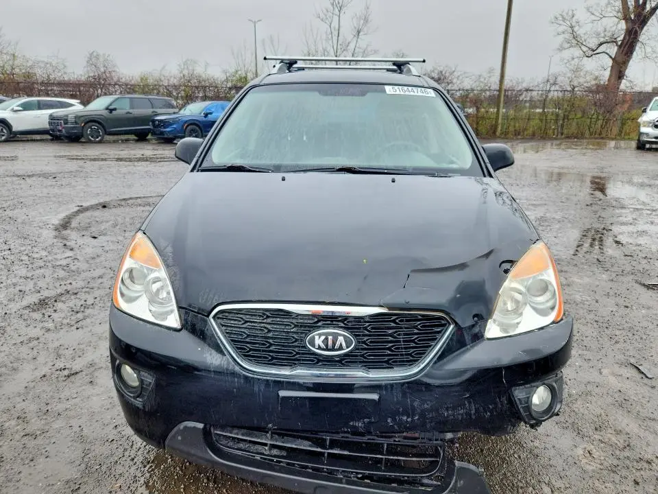 2012 KIA RONDO   