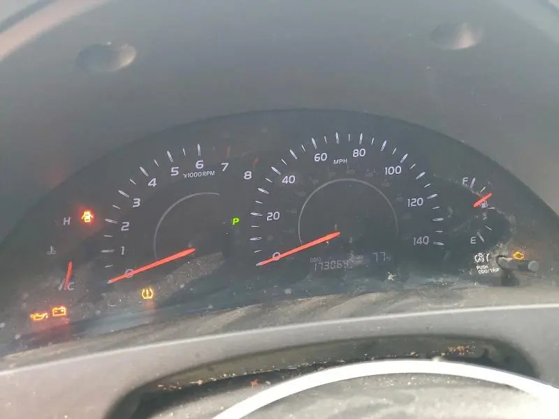 2011 TOYOTA CAMRY BASE  