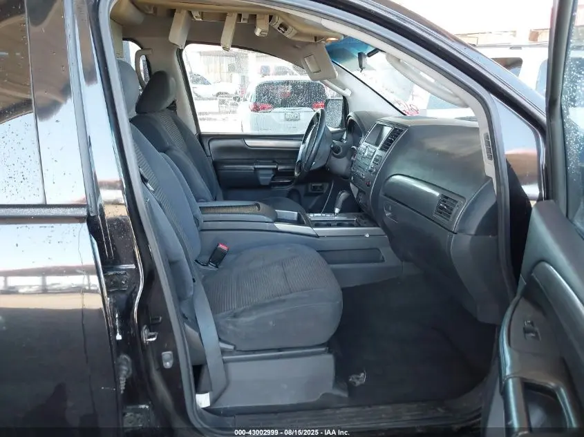 2011 NISSAN ARMADA SV