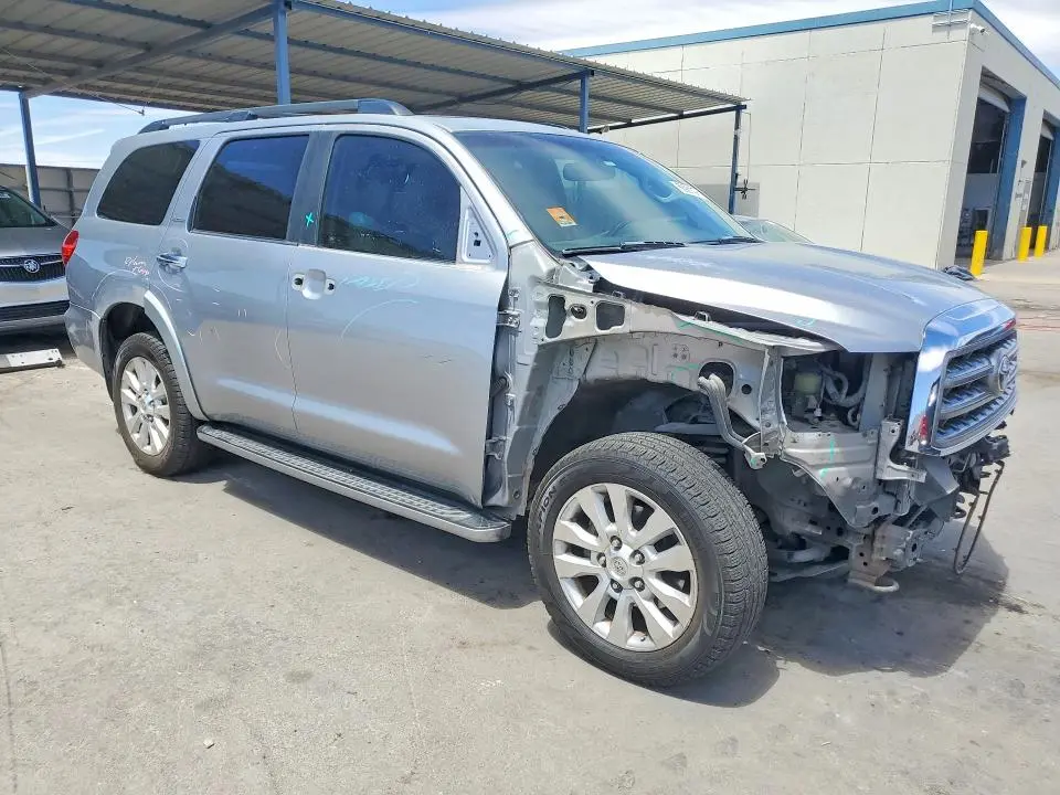 2010 TOYOTA SEQUOIA PLATINUM  