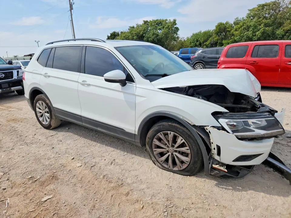 2019 VOLKSWAGEN TIGUAN SE  