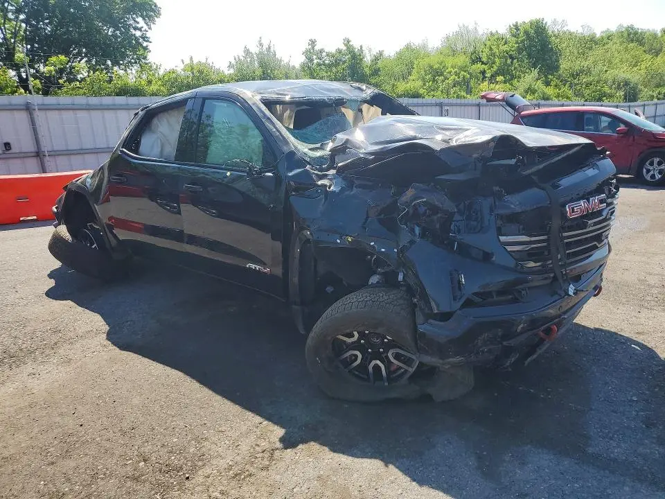 2026 GMC SIERRA K1500 AT4  
