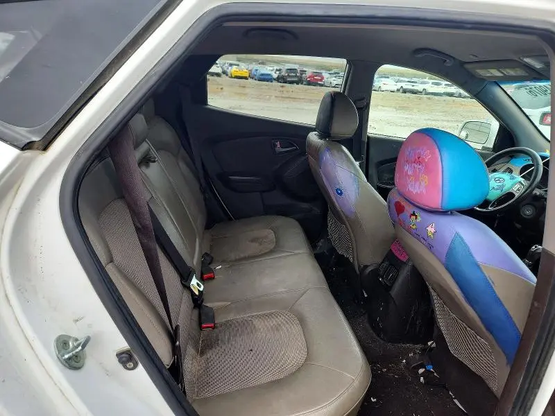 2014 HYUNDAI TUCSON SE  