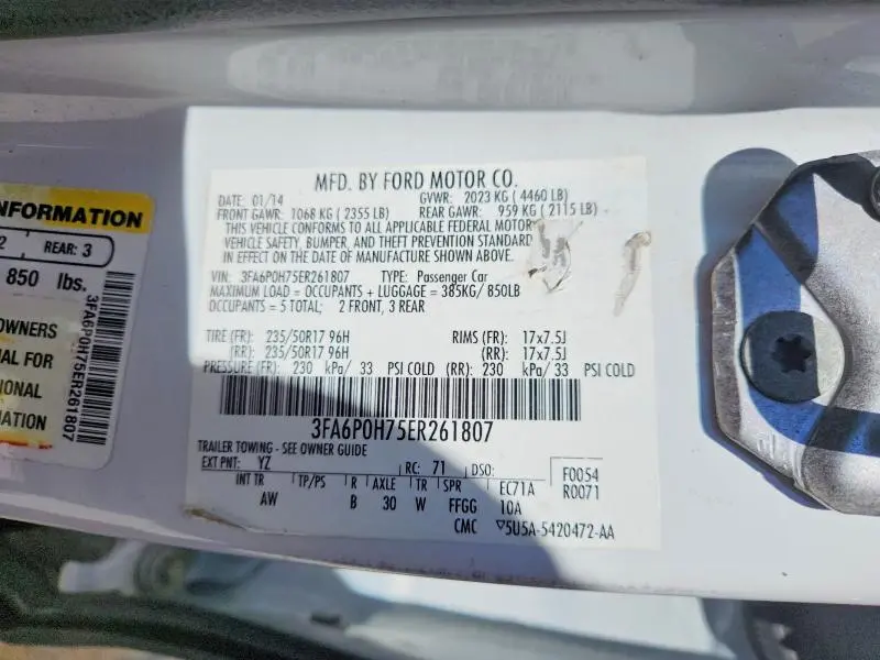 2014 FORD FUSION SE  
