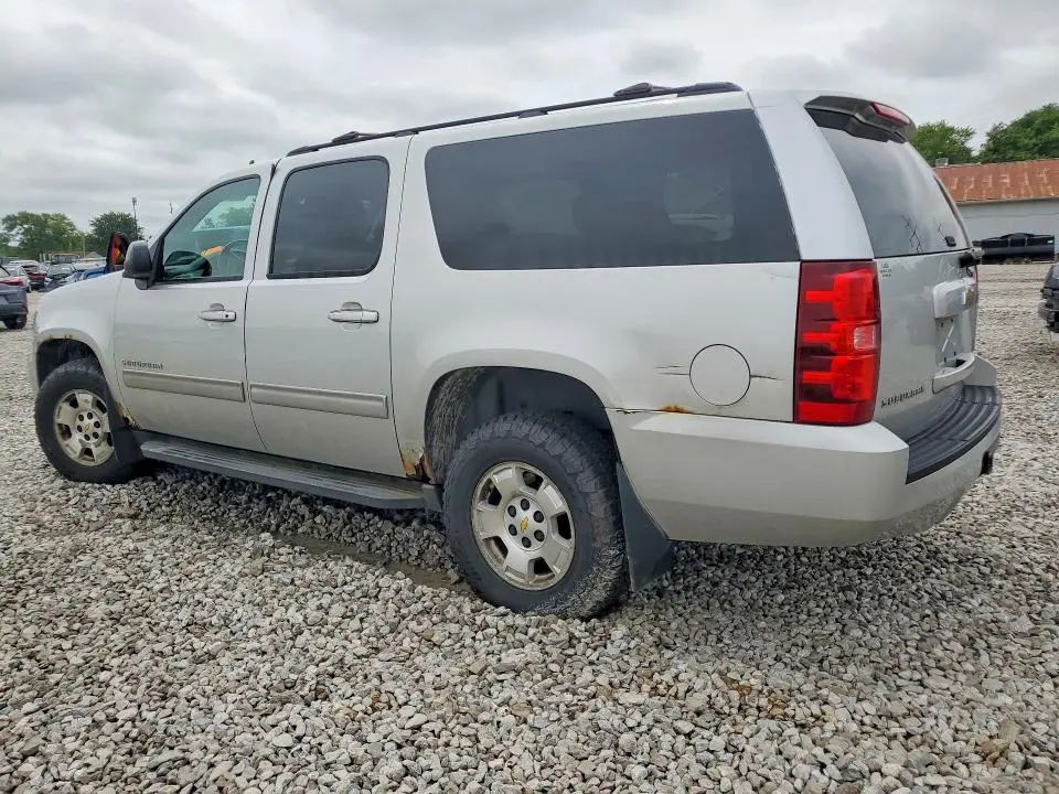 2011 CHEVROLET SUBURBAN K1500 LS  
