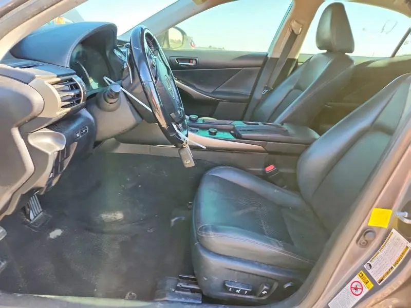 2015 LEXUS IS 250  