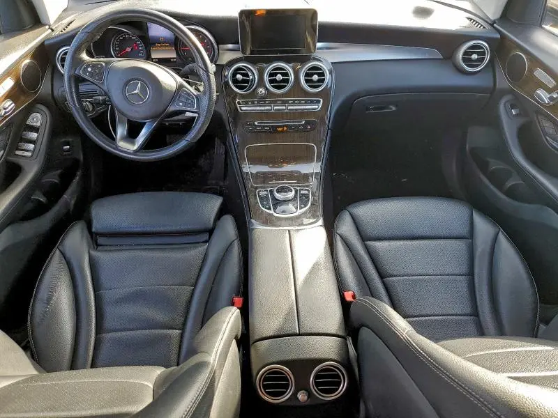 2019 MERCEDES-BENZ GLC 300 4MATIC  