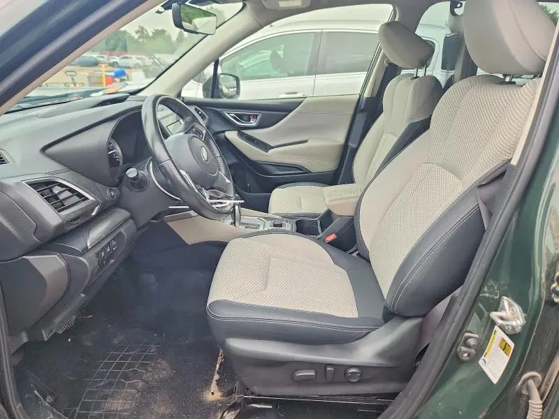 2023 SUBARU FORESTER PREMIUM  