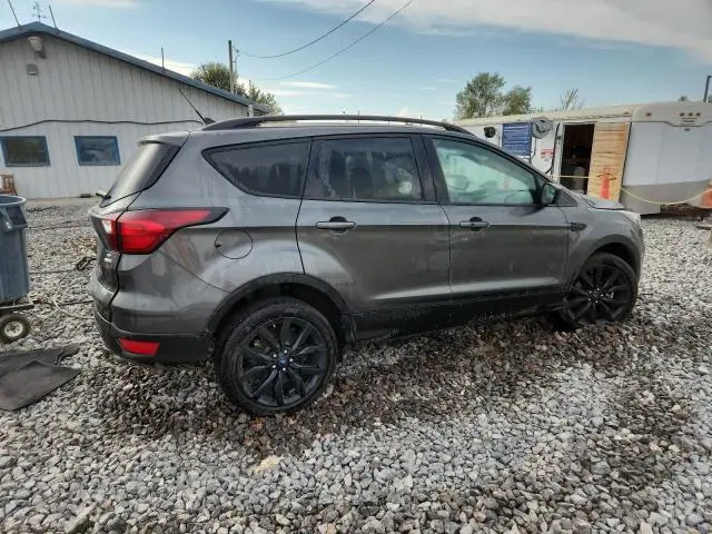 2019 FORD ESCAPE SE  