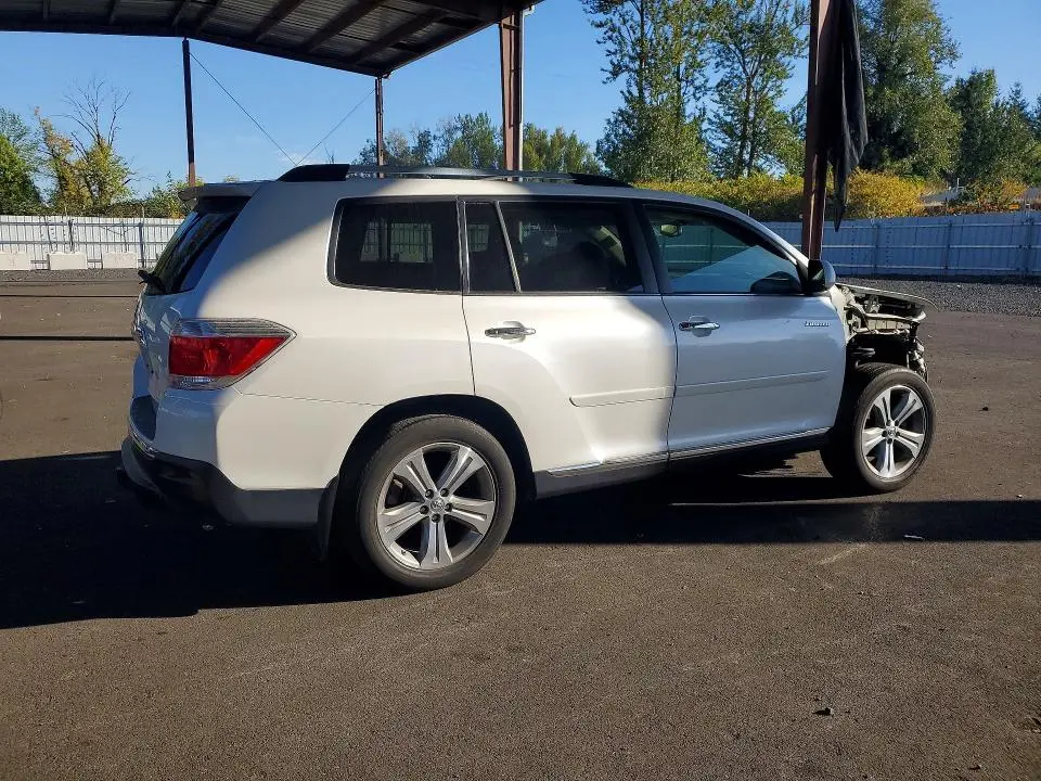 2011 TOYOTA HIGHLANDER LIMITED  