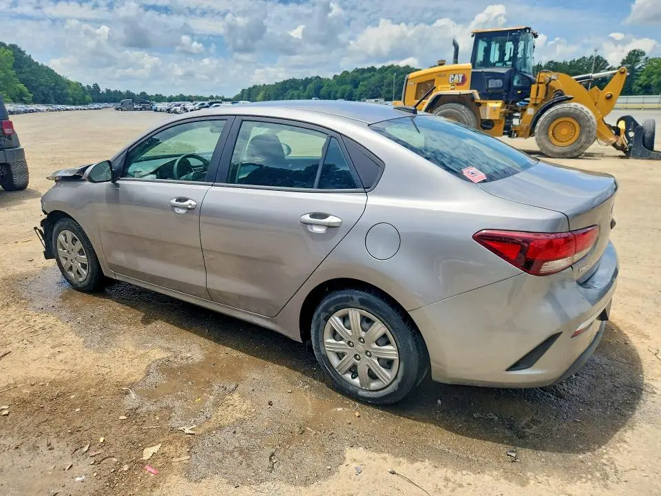 2022 KIA RIO S  