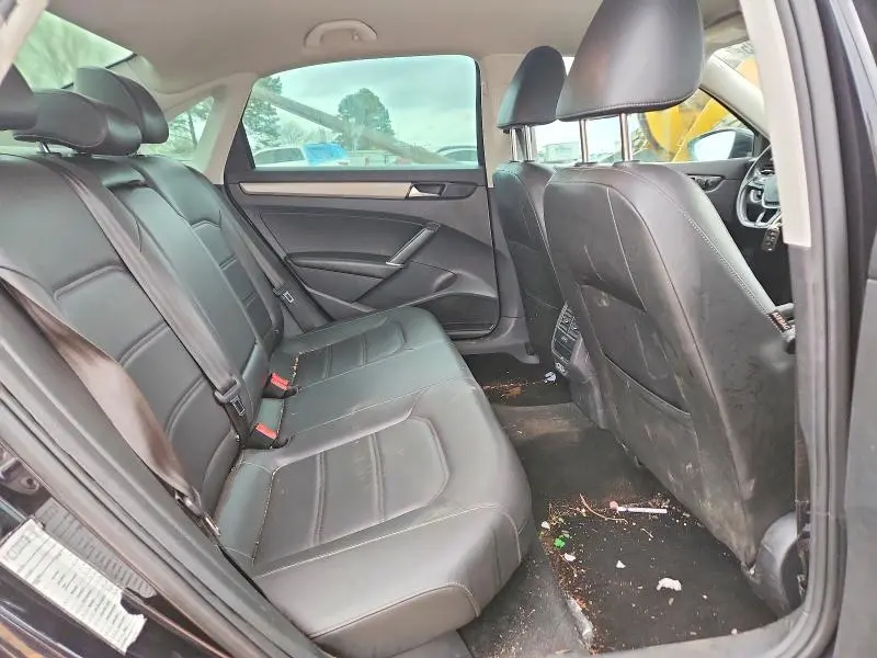 2020 VOLKSWAGEN PASSAT SE  