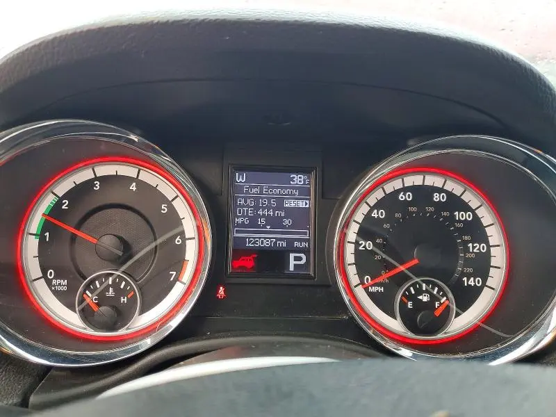 2013 DODGE DURANGO SXT  