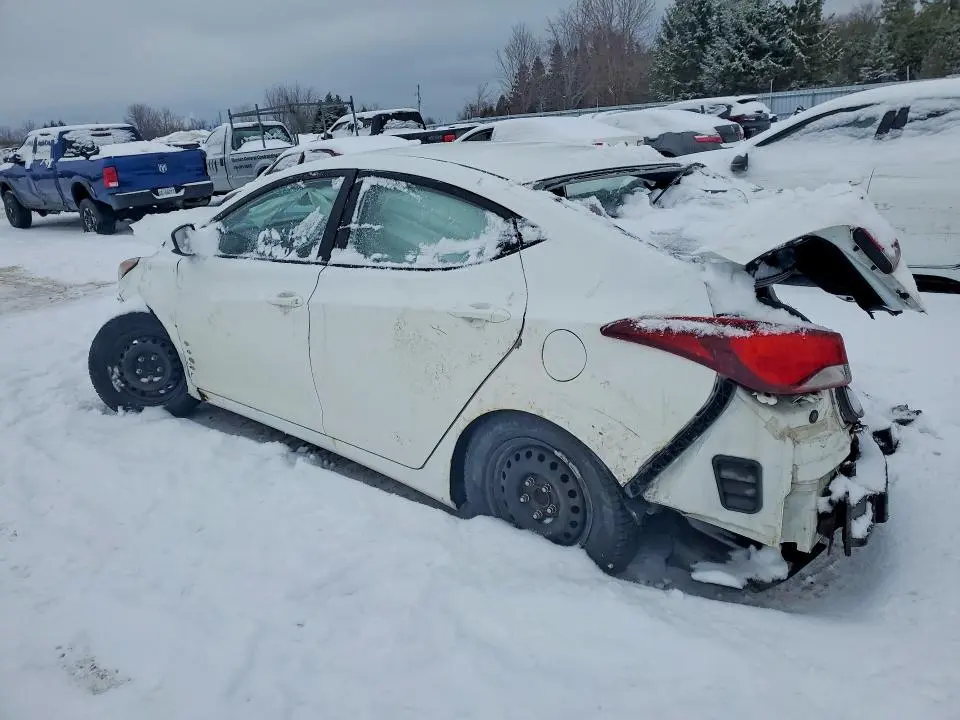 2014 HYUNDAI ELANTRA SE  