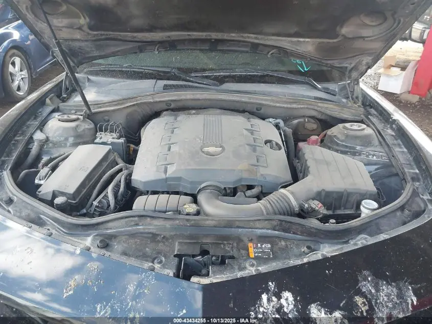 2013 CHEVROLET CAMARO 1LT