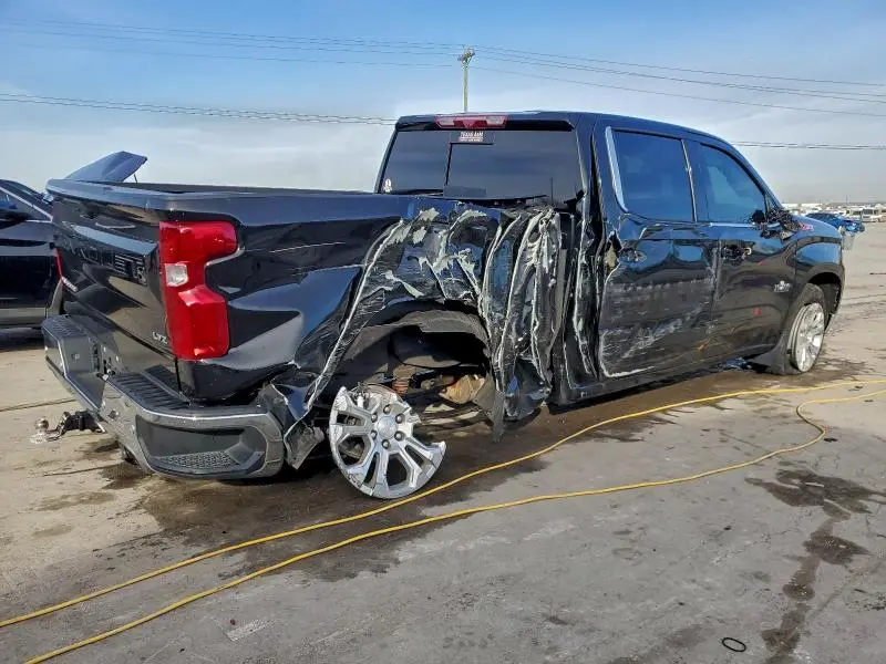 2023 CHEVROLET SILVERADO K1500 LTZ  