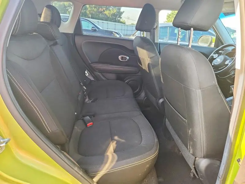 2015 KIA SOUL +  