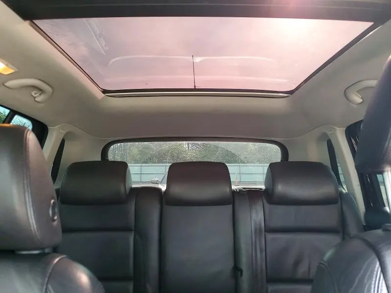 2010 VOLKSWAGEN TIGUAN SE  