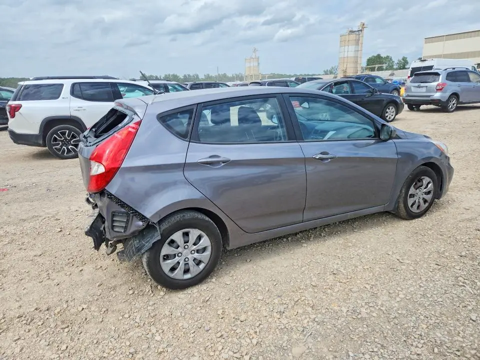 2015 HYUNDAI ACCENT GS  