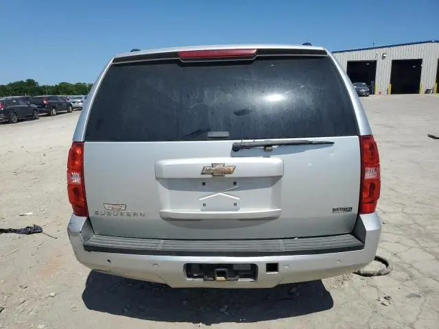 2010 CHEVROLET SUBURBAN C1500 LT  