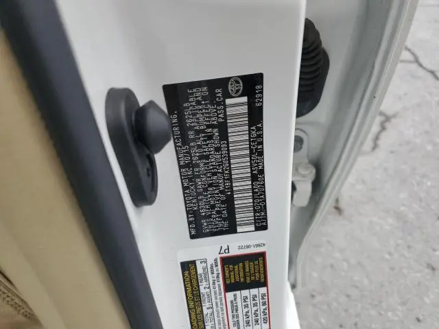 2016 TOYOTA CAMRY LE  