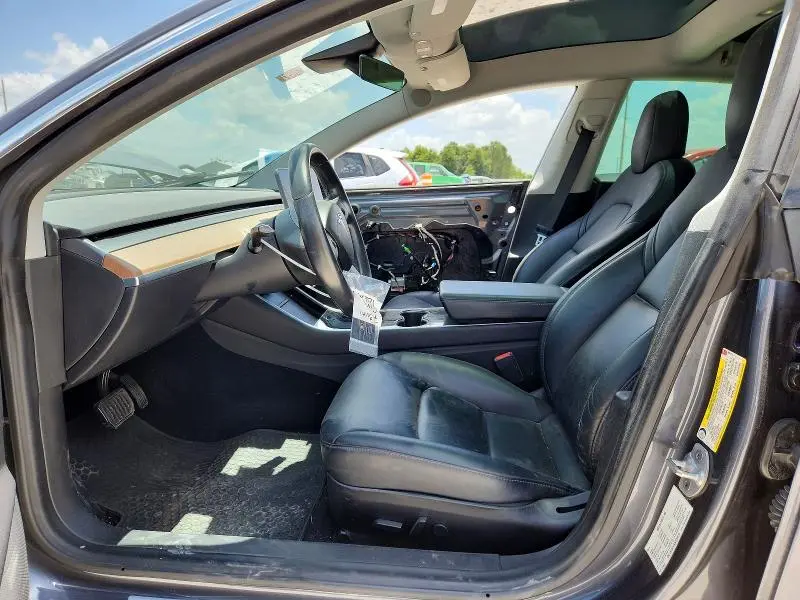 2019 TESLA MODEL 3   