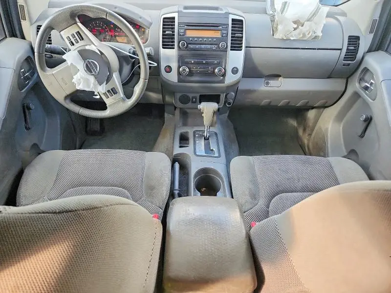 2016 NISSAN FRONTIER S  